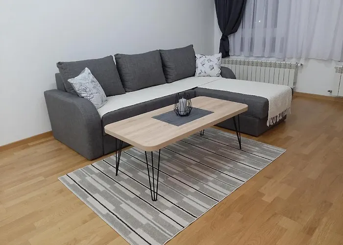Apartman Viaggio I Parking Garaza
